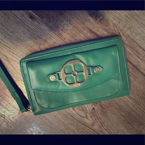 IMAN green wristlet | wallet